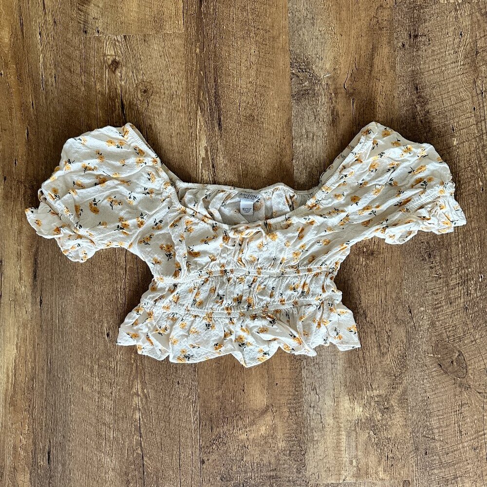 Floral Arizona Jean Co Crop Top